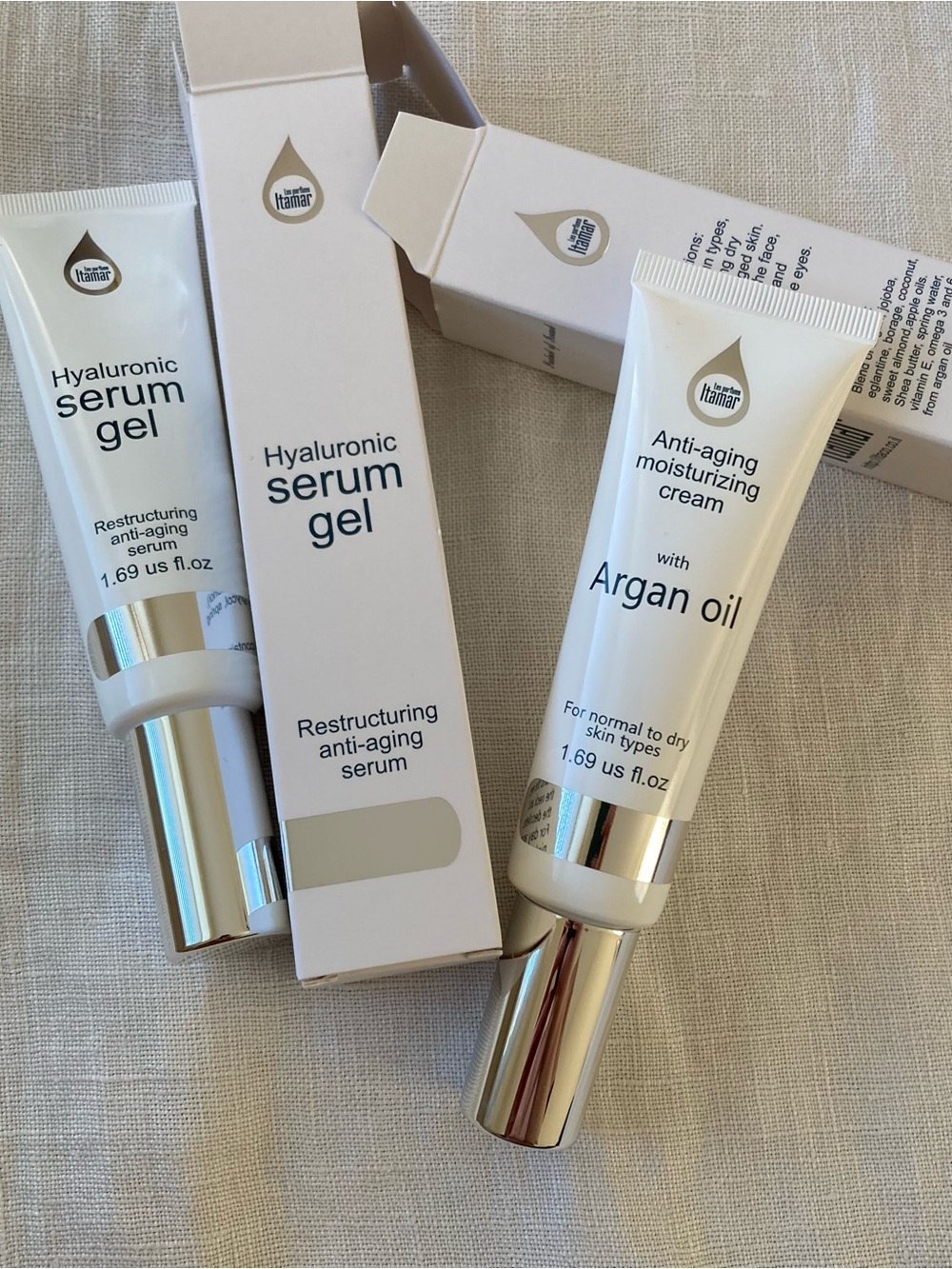 Set of 2! Hyaluronic Serum Gel & Anti-Aging Moisturizing Cream